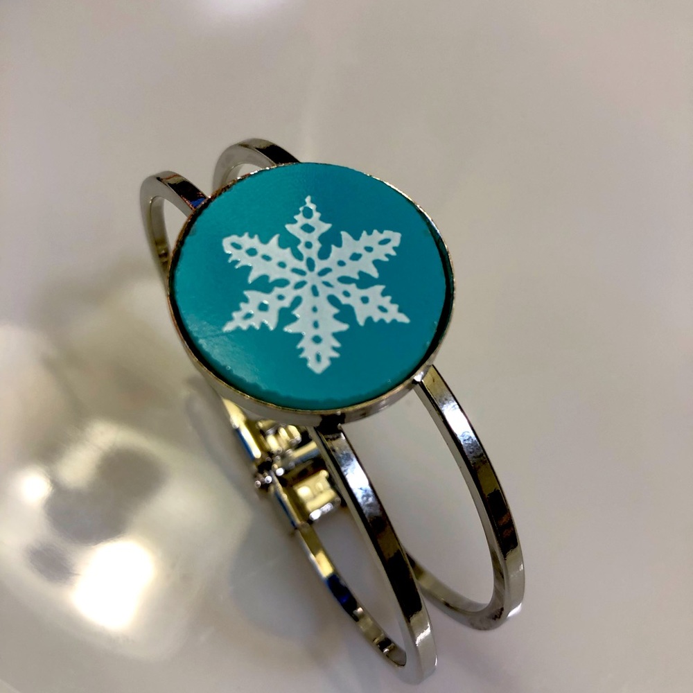 Vintage Pyrex Snowflake handmade vintage bracelet